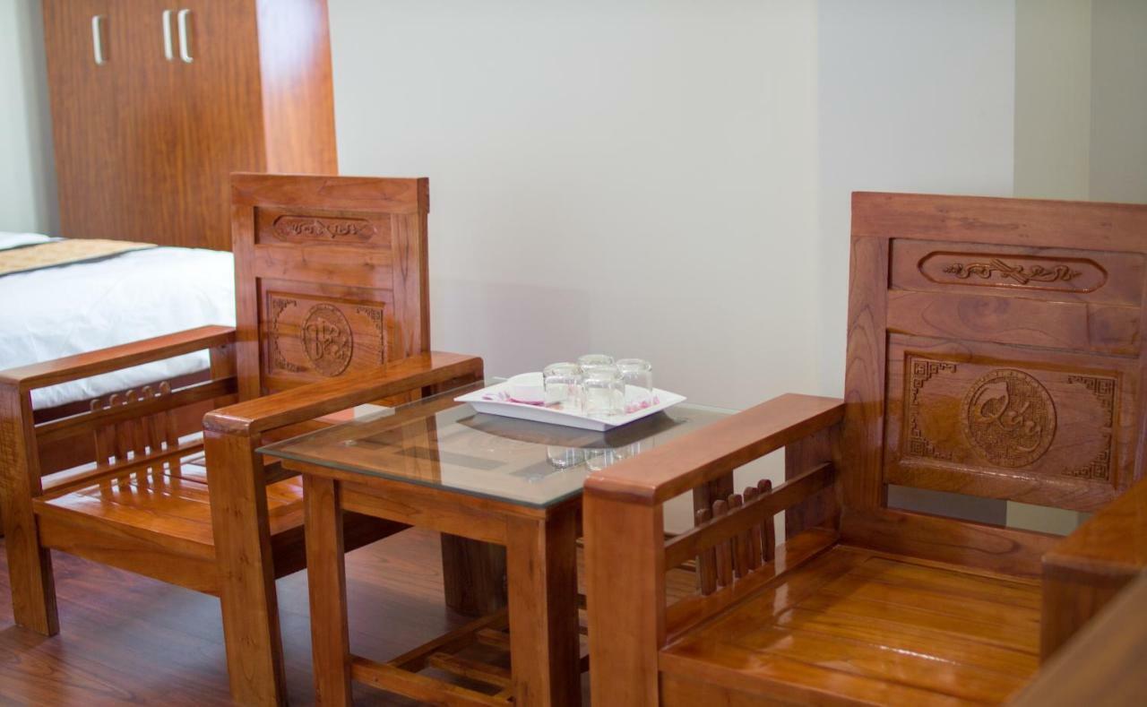 Hotel Nguyen Phuoc Pleiku Dış mekan fotoğraf
